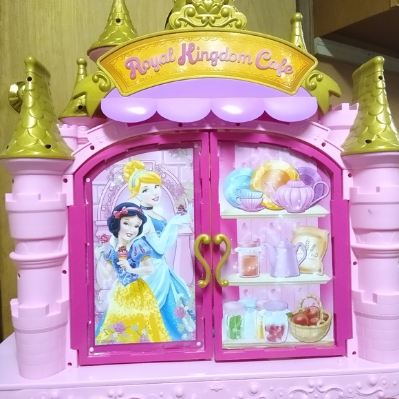 Sold - Picture 3 of 5